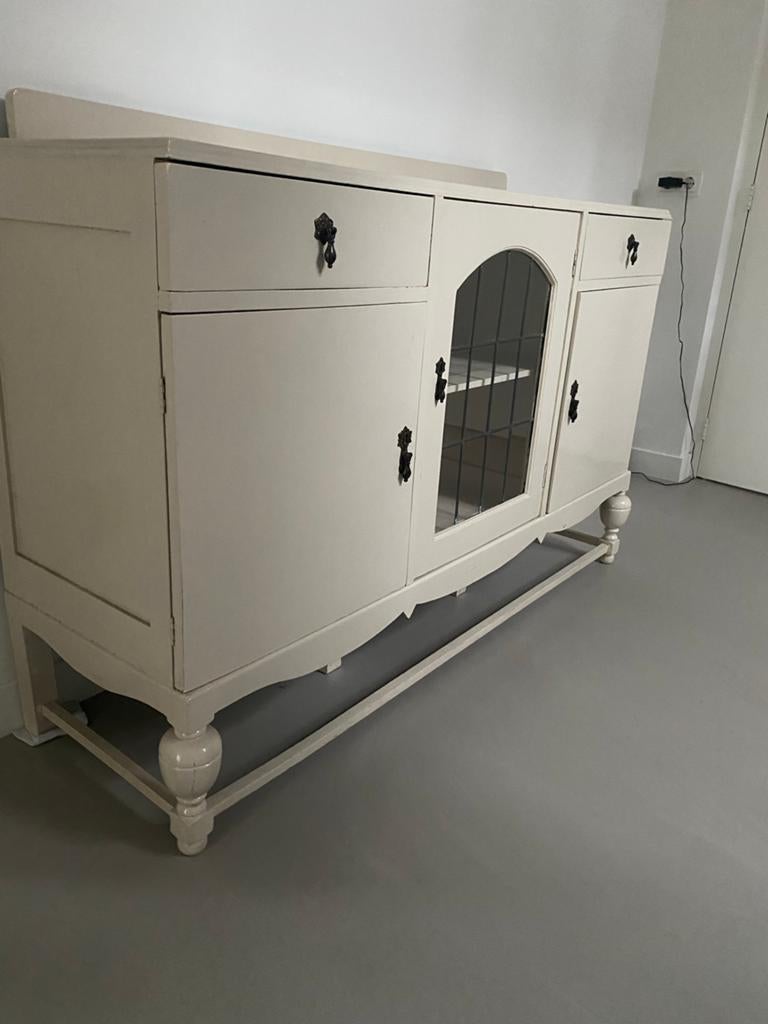 Crèmekleurig dressoir met glazen vitrinekast, Ophalen of Verzenden