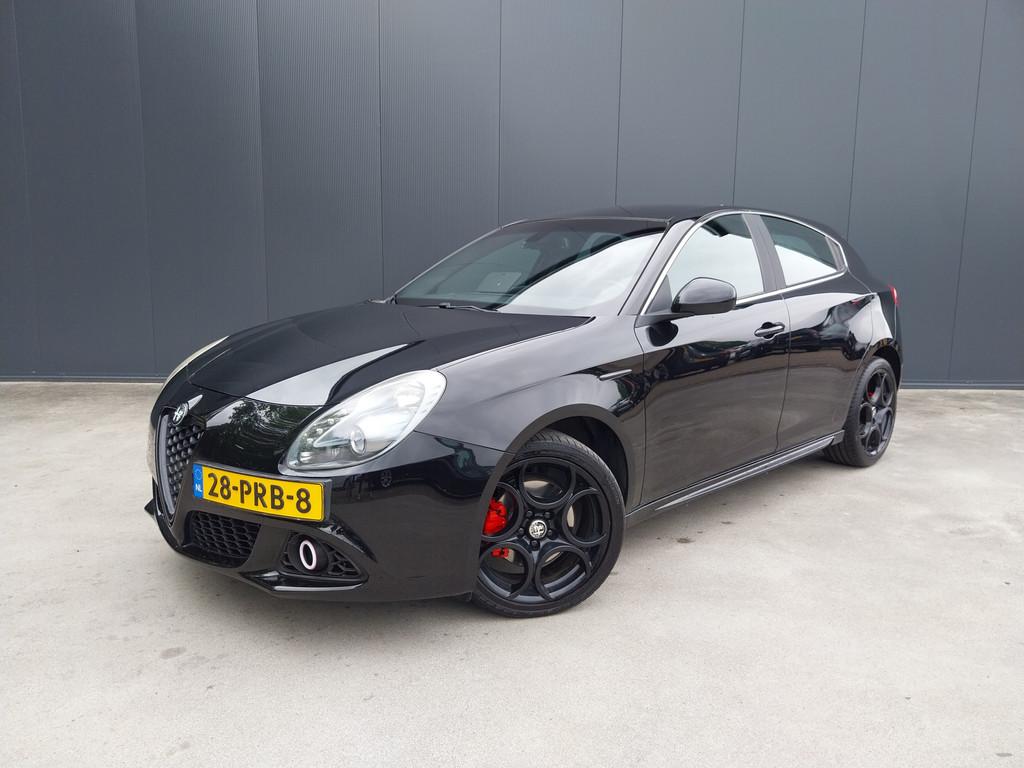 Alfa Romeo Giulietta 1.4 T 170 PK Distinctive CAMERA HALF LE, Auto's, Alfa Romeo, Bedrijf, Te koop, Giulietta, ABS, Achteruitrijcamera