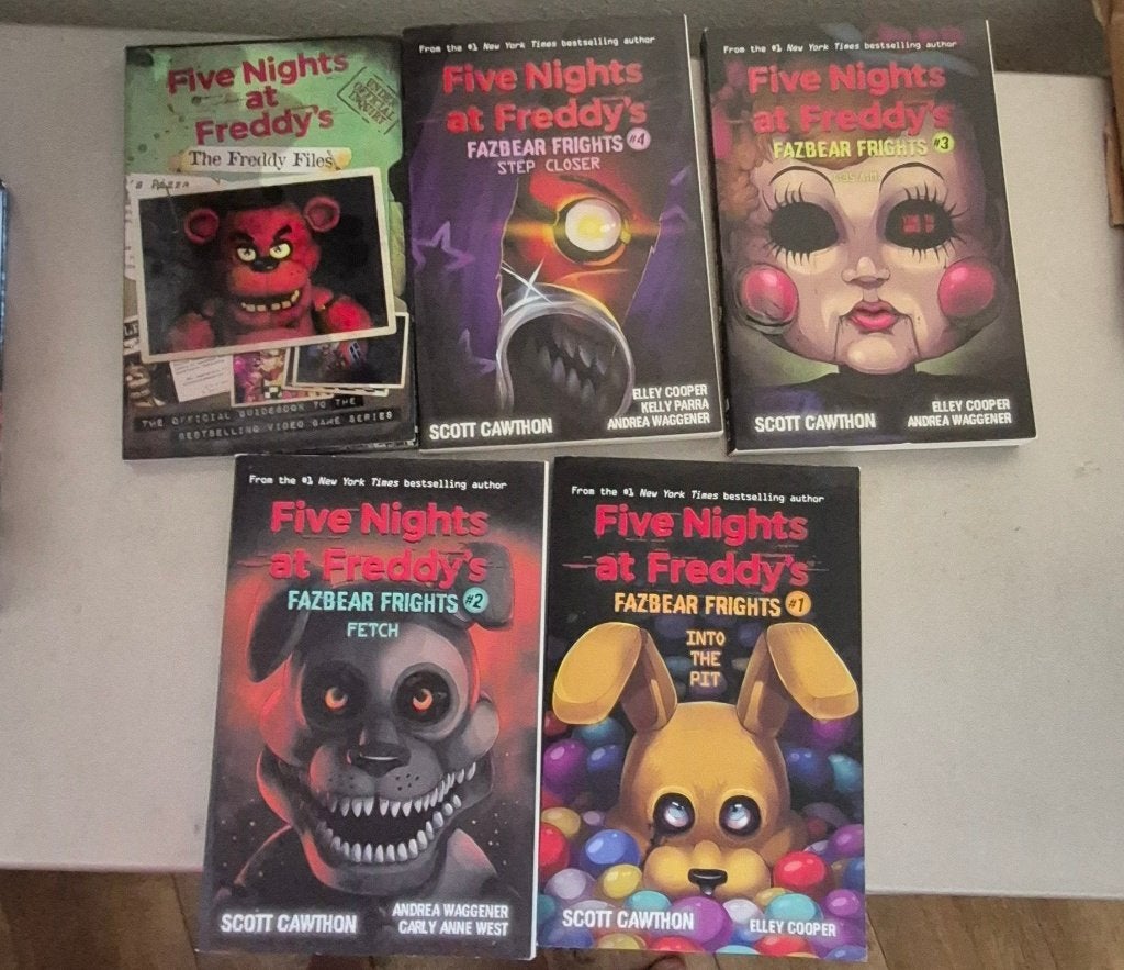 Five night's at Freddy's boeken, Boeken, Ophalen of Verzenden, Zo goed als nieuw, Fictie