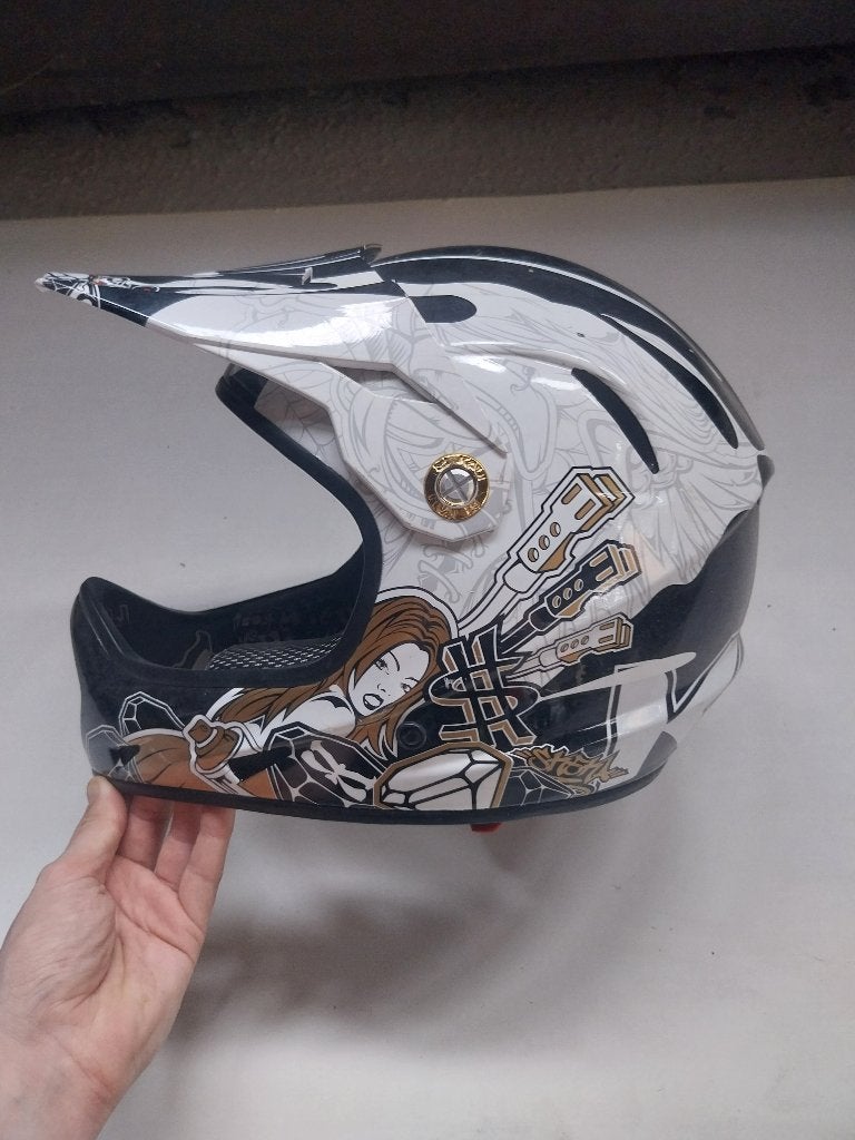 Kali fiets helm zwart wit design, Ophalen, Gebruikt, Kali, M