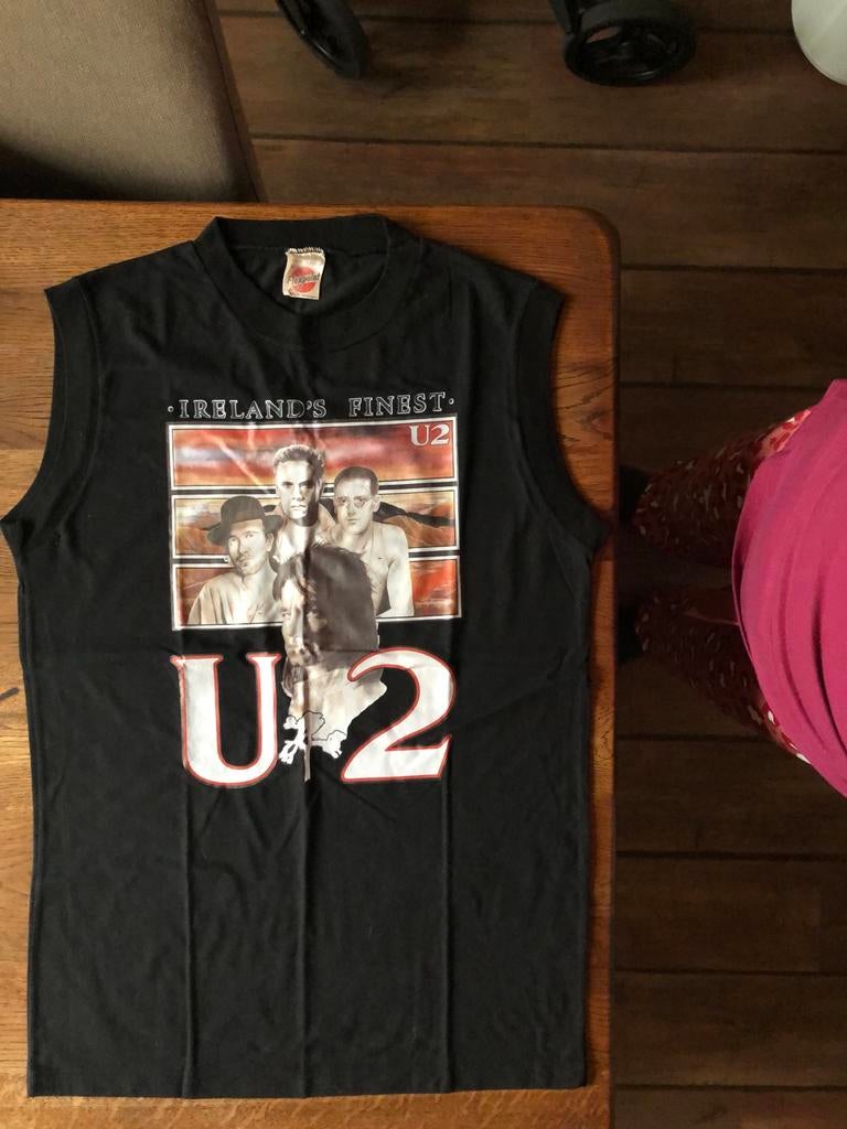 Vintage U2 T-shirt - Collectors Item (30+ jaar oud), Ophalen of Verzenden, Gedragen, Overige maten, Zwart