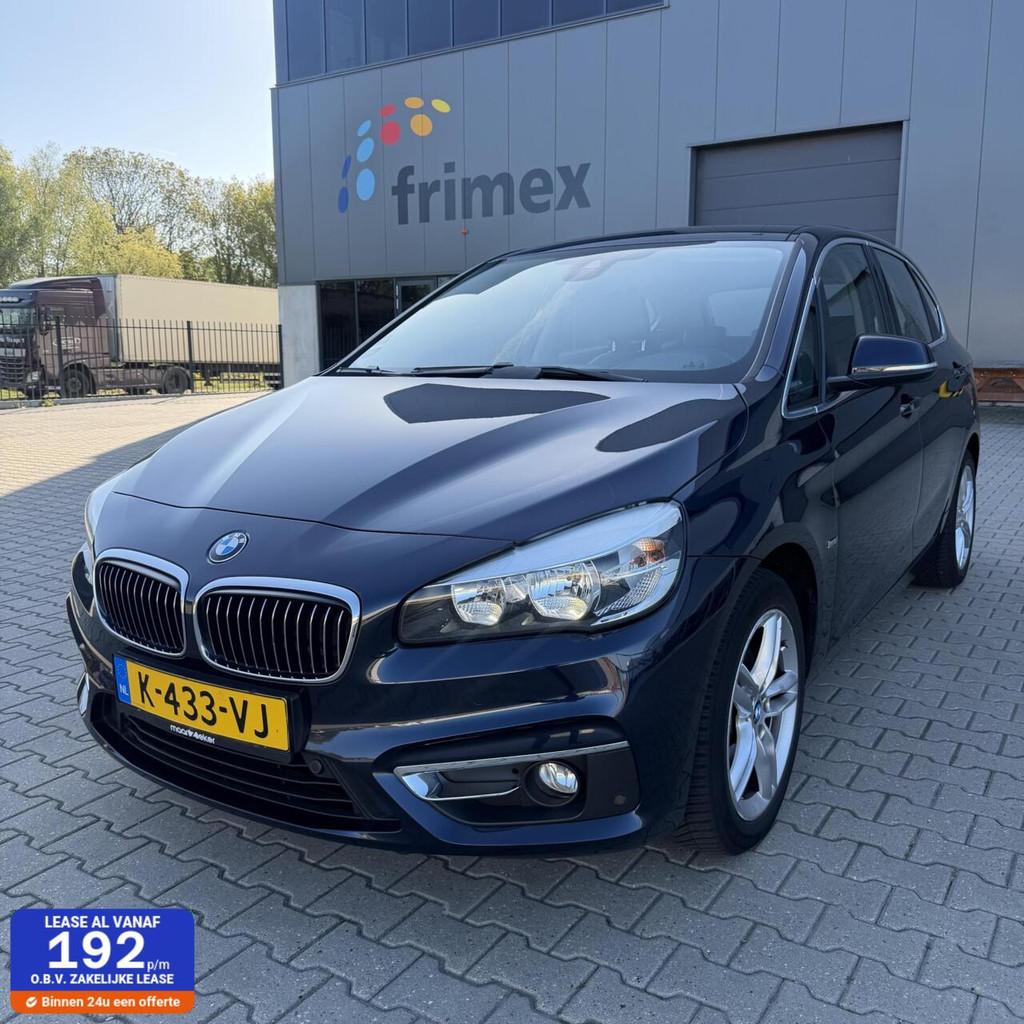BMW 2-serie Active Tourer 218i Luxury 2016 / Automaat, Auto's, BMW, Voorwielaandrijving, 136 pk, Gebruikt, Euro 6