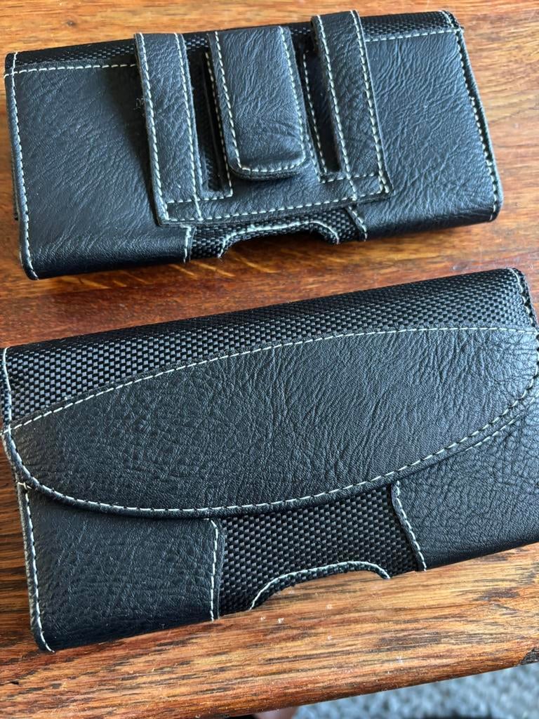 TELEFOONHOES VOOR BROEKSBAND MAGNETISCH 15 cm l ( foto’s), Ophalen of Verzenden, Zo goed als nieuw, Overige typen