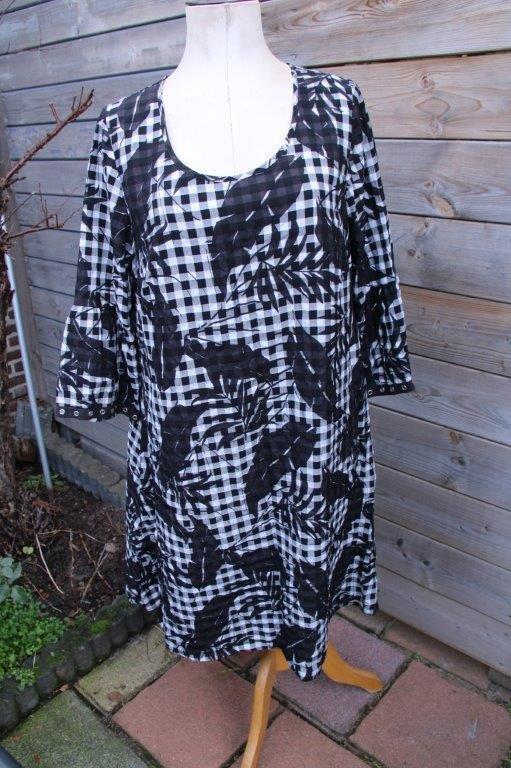 Jurk zwart/ wit Yoek mt 42/44 Vaste prijs, Kleding | Dames, Yoek, Zwart, Maat 42/44 (L), Ophalen of Verzenden