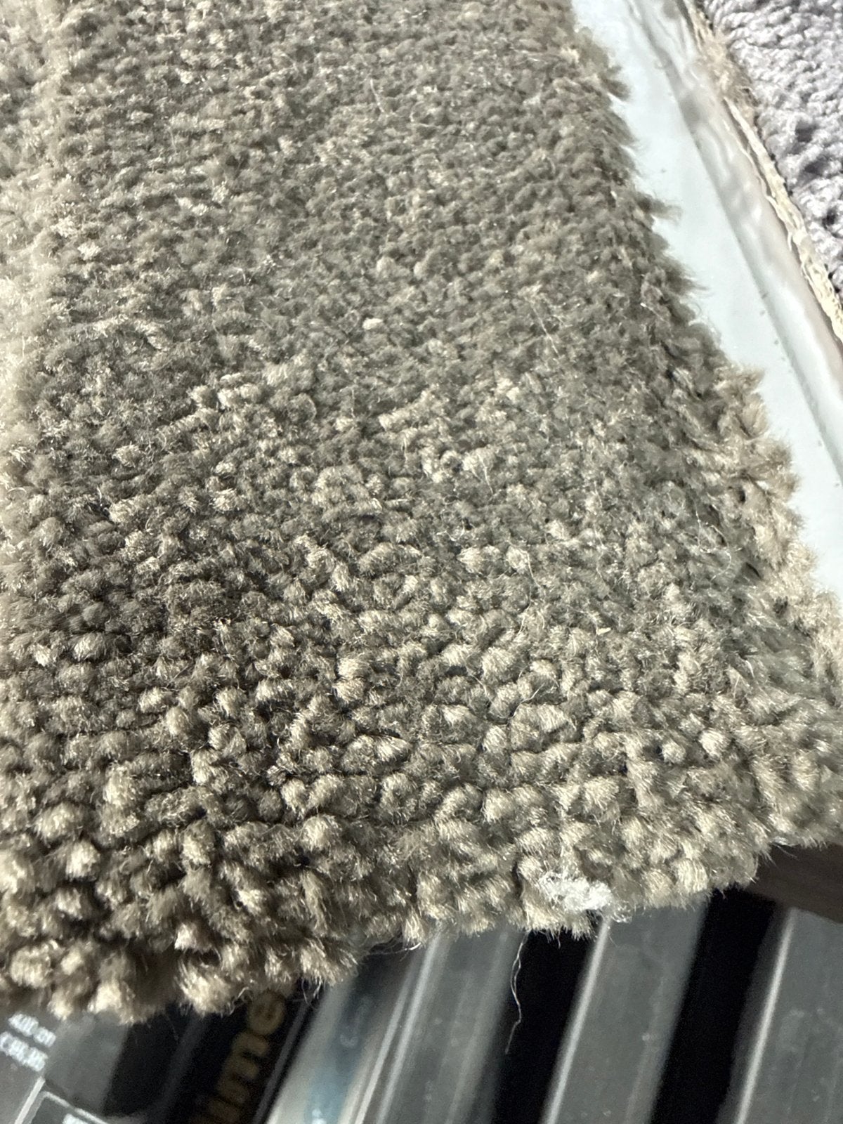 Op=op actie: Tapijt op rol 11x4m - Direct meenemen!, Huis en Inrichting, Ophalen, Nieuw, 200 cm of meer, Grijs