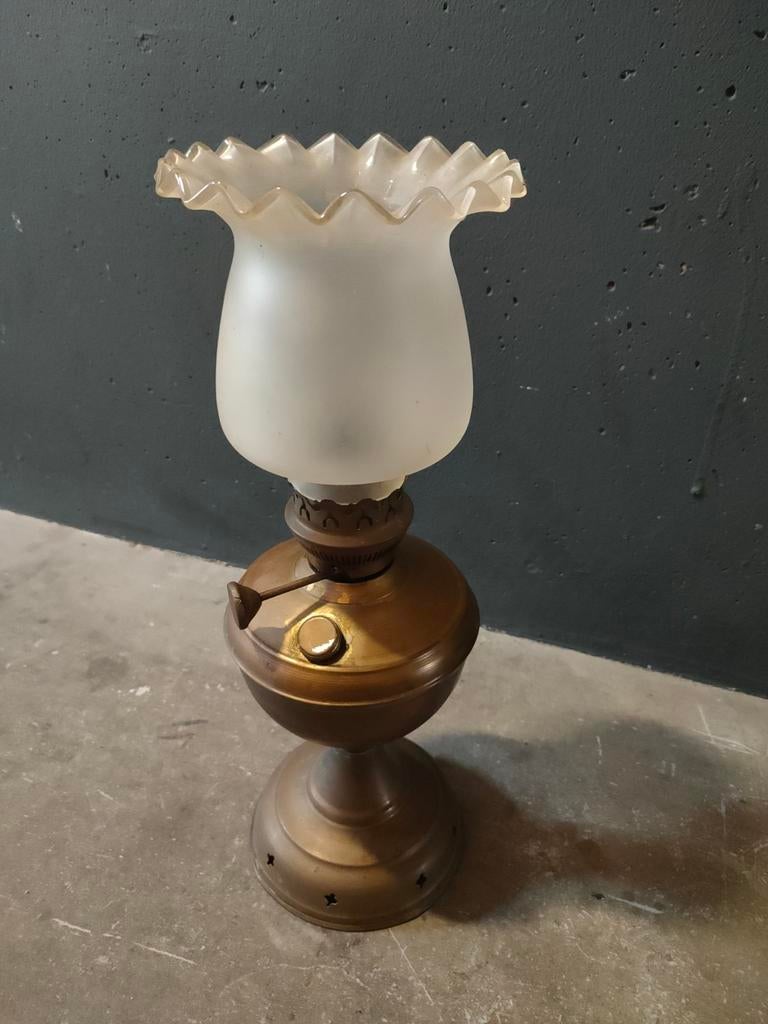 Antieke koperen olie lamp, Antiek en Kunst, Antiek | Lampen, Ophalen