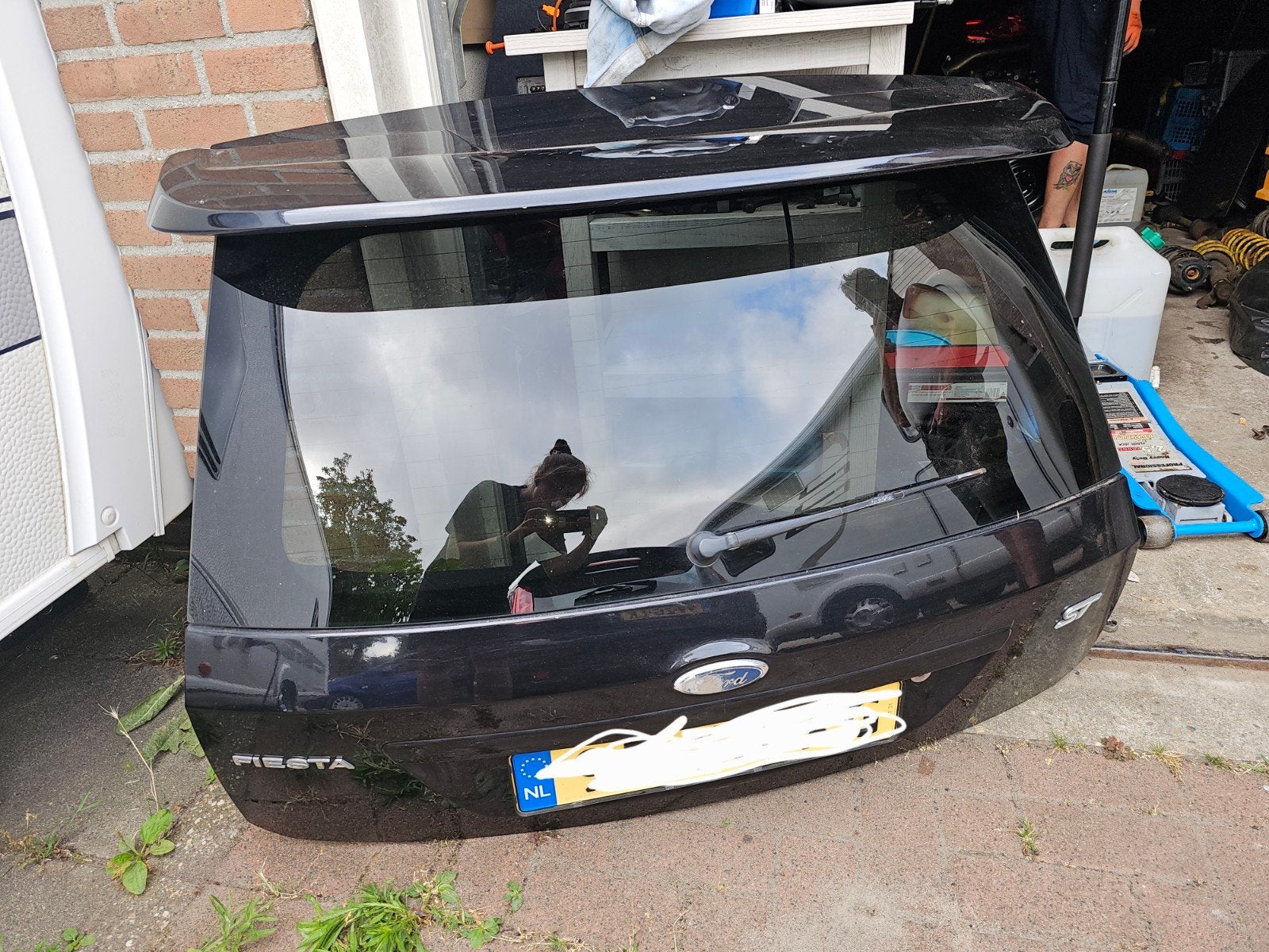 Achterklep Ford Fiesta ST150 met spoiler, Auto-onderdelen, Carrosserie en Plaatwerk, Ophalen, Gebruikt, Achterklep, Ford