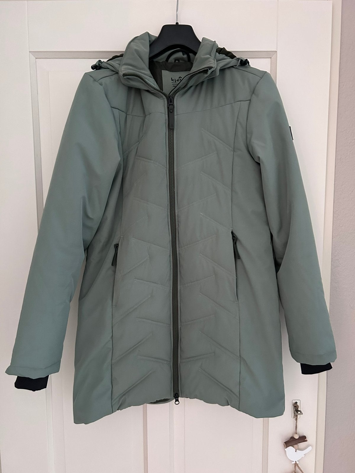 Groene winterjas maat 40 merk Kjelvik, Ophalen of Verzenden, Zo goed als nieuw, Maat 38/40 (M), Groen