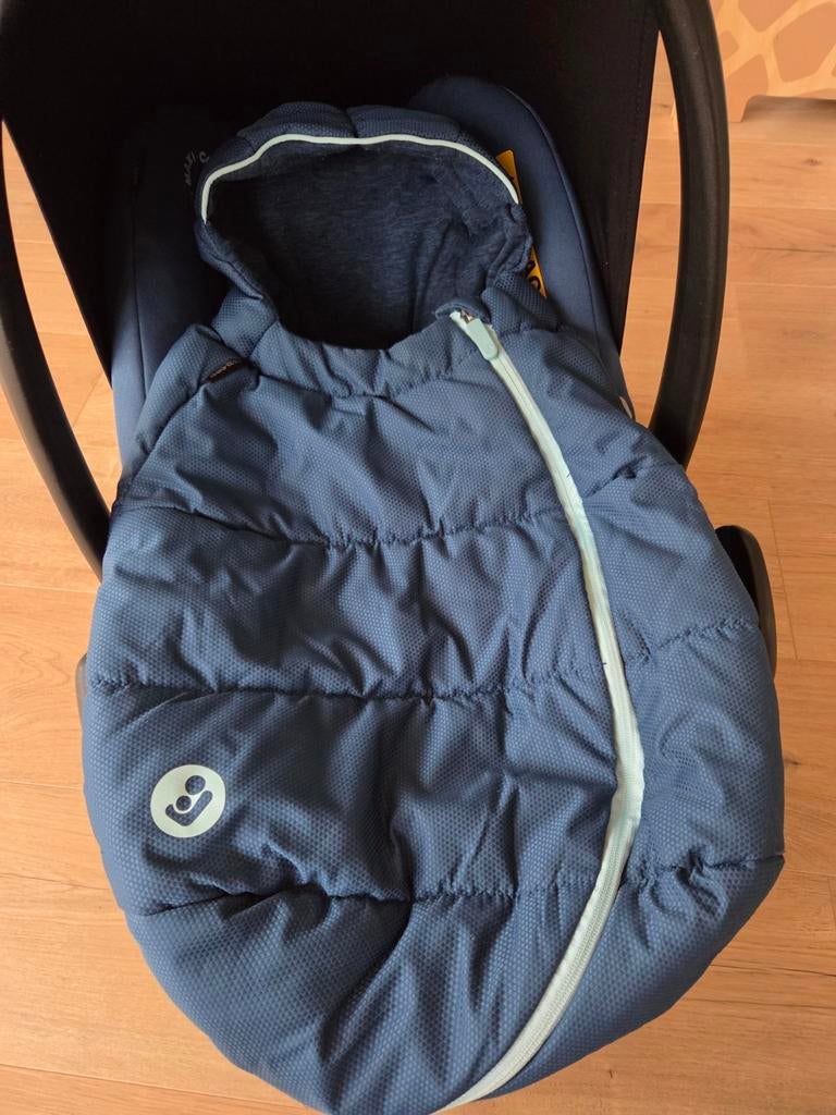 Maxi-Cosi Rock Blauw Compleet met Accessoires, Kinderen en Baby's, Autostoeltjes, Zo goed als nieuw, Maxi-Cosi, 0 t/m 13 kg, Autogordel of Isofix