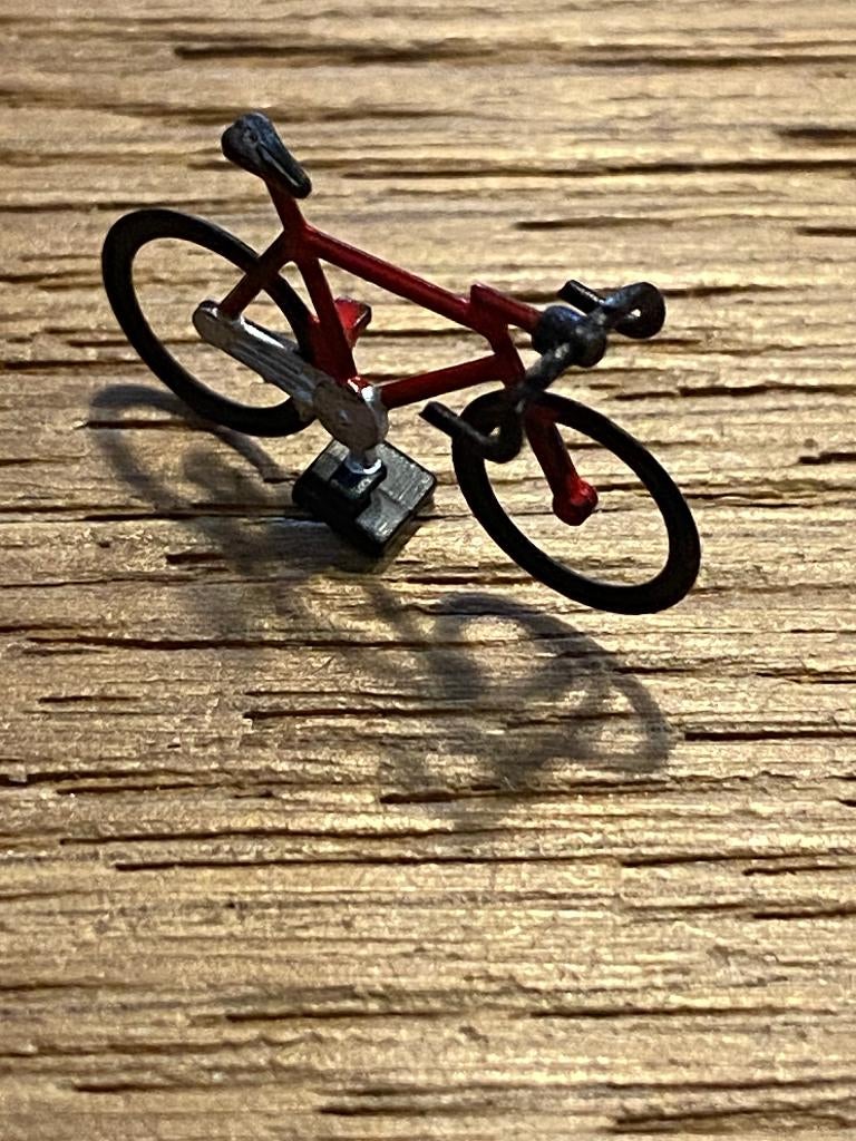 Racefietsen / fietsen v. bij trein HO - 1:87 2 stuks, Overige merken, Gelijkstroom of Wisselstroom, Overige typen, Nieuw