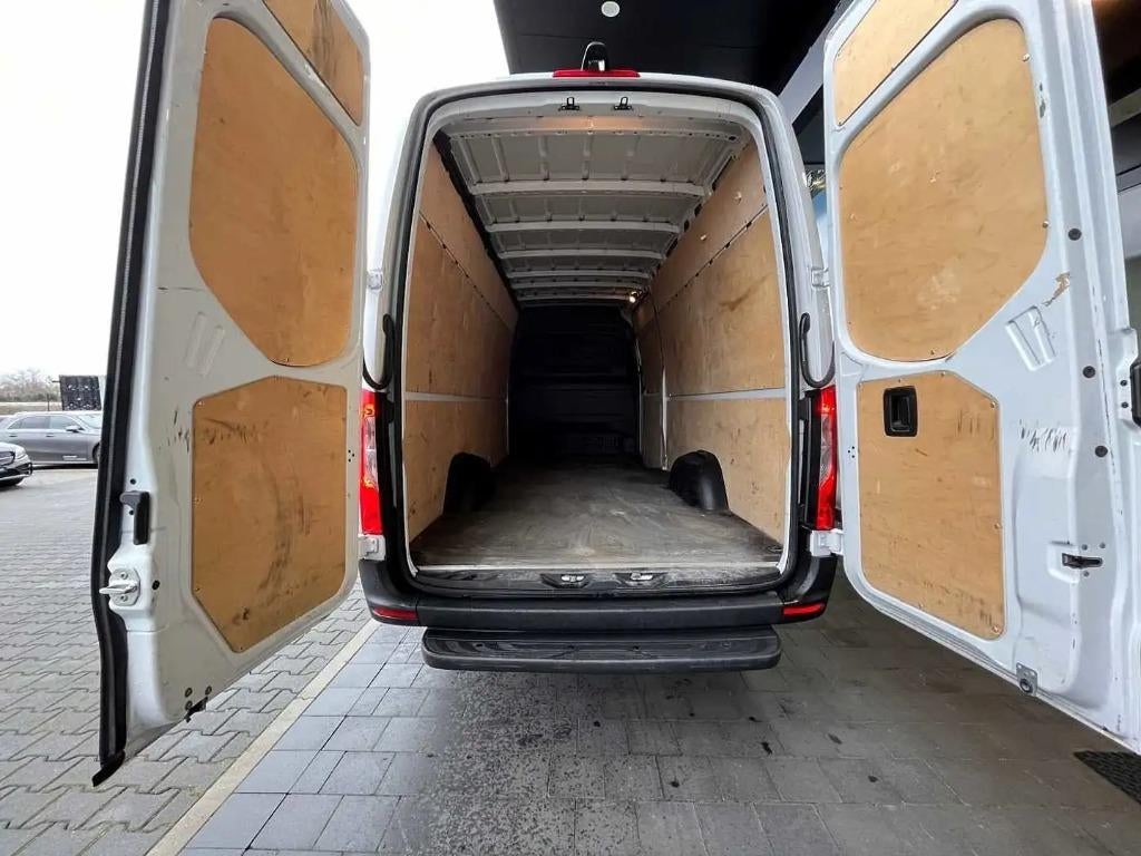BUS HUREN| BAKWAGEN MET LAADKLEP | VERHUISBUS | SPRINTER, Met chauffeur, Verhuiswagen of Bestelauto
