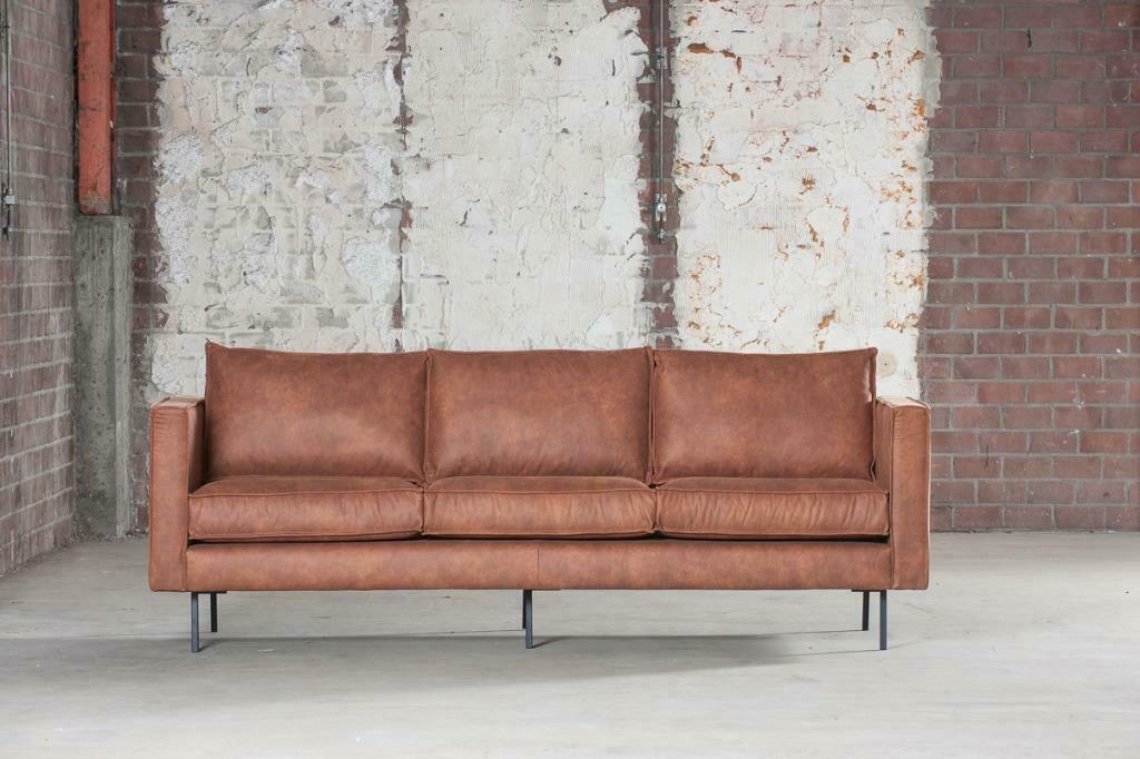 3 zits bank 'Rodeo' cognac kleurige stof, 240 cm breed., Huis en Inrichting, Banken | Bankstellen, Nieuw, Rechte bank, Vierpersoons of meer
