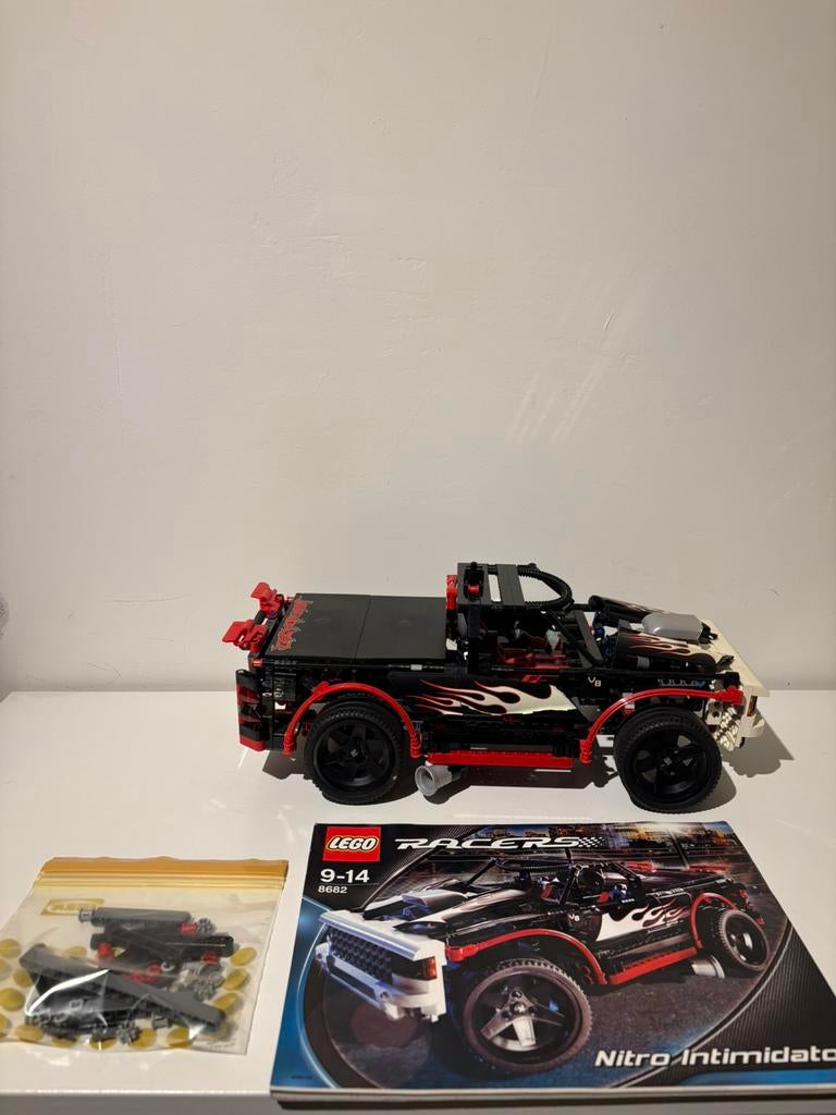 Lego Technic Nitro intiminator 8682, Kinderen en Baby's, Speelgoed | Duplo en Lego, Ophalen of Verzenden, Zo goed als nieuw, Complete set