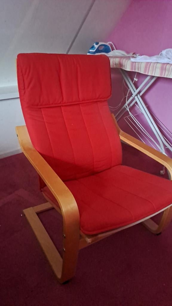 Rode IKEA Stoel, Ophalen, Minder dan 50 cm, Gebruikt, Minder dan 75 cm