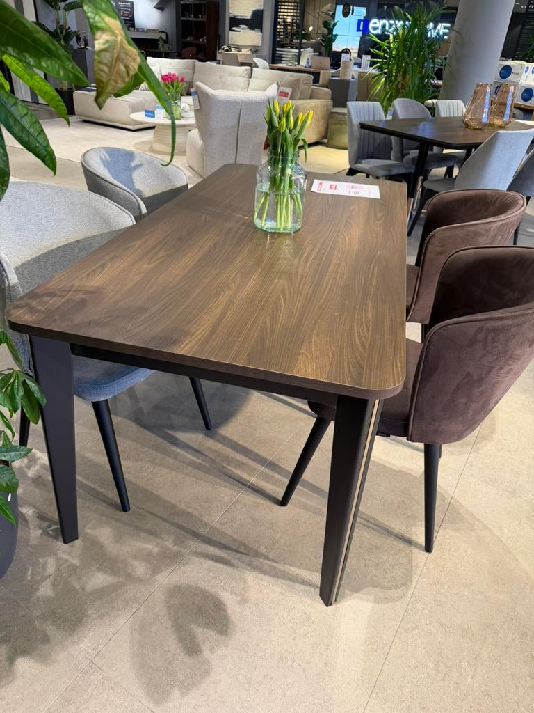 Eettafel Marion van 995,- nu 495,- of 165,- in3, Nieuw, Vijf personen of meer, 150 tot 200 cm, Rechthoekig