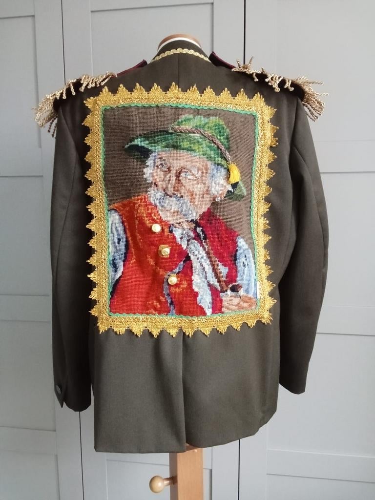 Heren jas, Tirol (XL), Ophalen of Verzenden, Zo goed als nieuw, Carnaval