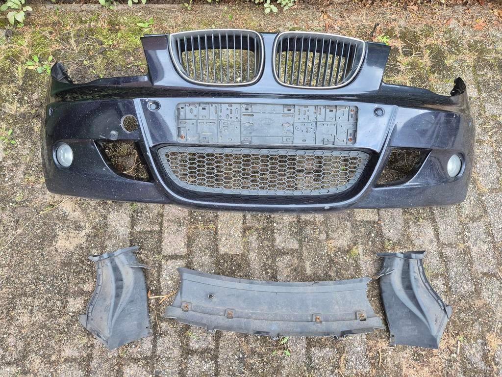 BMW E81 E87 M VOORBUMPER + M ACHTERBUMPER 1 SERIE, Auto-onderdelen, Carrosserie en Plaatwerk, Bumper, BMW, Ophalen of Verzenden
