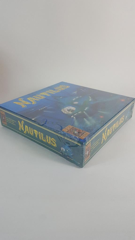 Nautilus bordspel, 999 Games, 2002. Nieuw in seal. 8C2, Hobby en Vrije tijd, Tweedehands verkoop, Tweedehands verkoop, Gebruikt