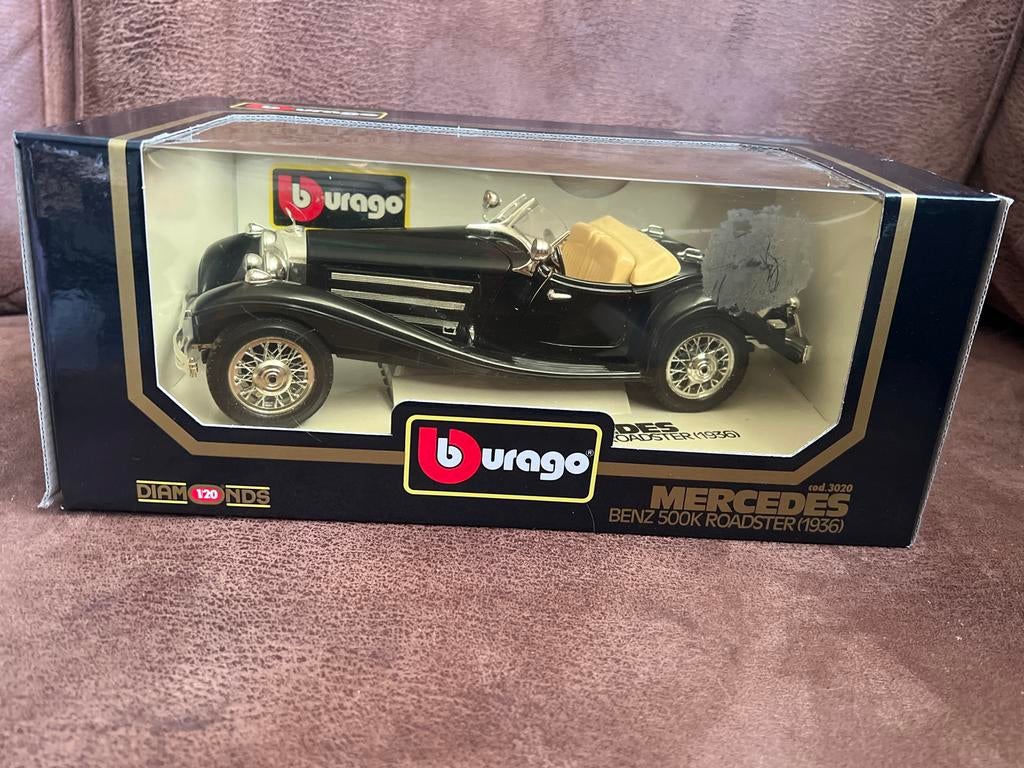 Bburago Mercedes-Benz 500K Roadster 1:20 - In Doos, Ophalen of Verzenden, Zo goed als nieuw, Auto, Bburago