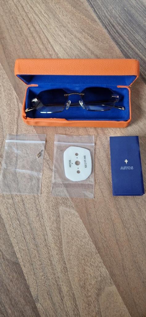 Astos Diamond Glasses Zonnebril Nieuwstaat, Sieraden, Tassen en Uiterlijk, Zonnebrillen en Brillen | Heren, Ophalen of Verzenden