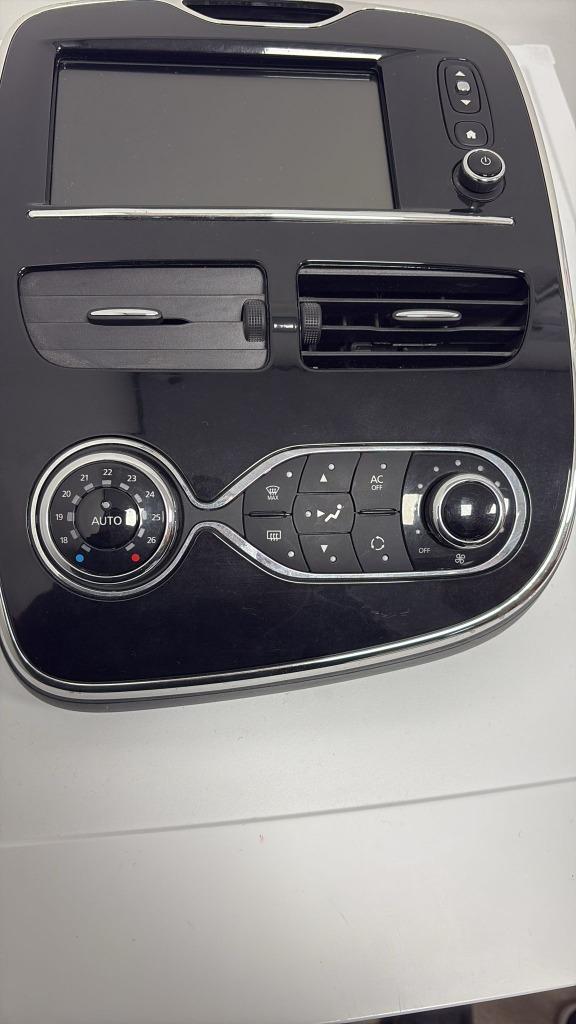 Airco bedieningspanelen Kachel Schakelaars 275108796R, Ophalen of Verzenden, Nieuw, Renault