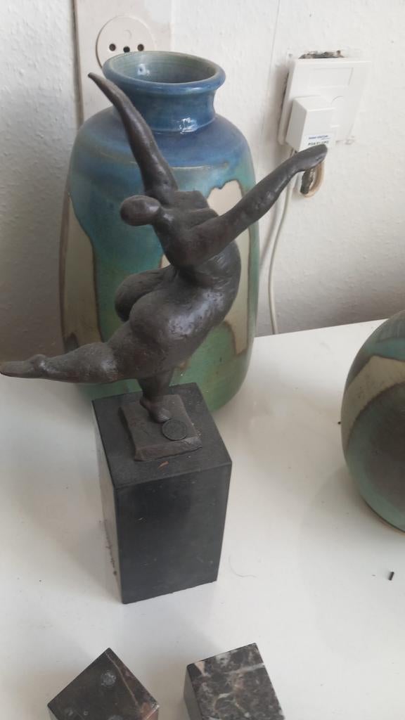 Bronzen Dikke Dame op Sokkel - 30 cm, Ophalen of Verzenden