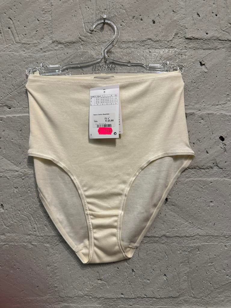Hanro slip 40/42 NIEUW!! Nu €7,50, Kleding | Dames, Ophalen of Verzenden, Slip
