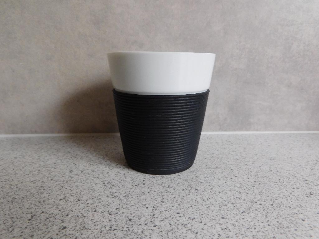 Mok 10x9 cm. Zwart Bistro Bodum, Huis en Inrichting, Keuken | Servies, Ophalen of Verzenden, Zo goed als nieuw, Overige stijlen