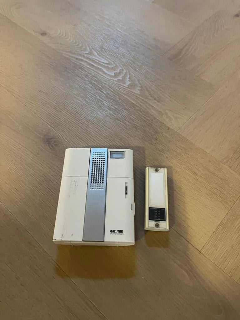 Draadloze deurbel met sterk signaal - werkt op batterijen, Ophalen, Gebruikt, Draadloos