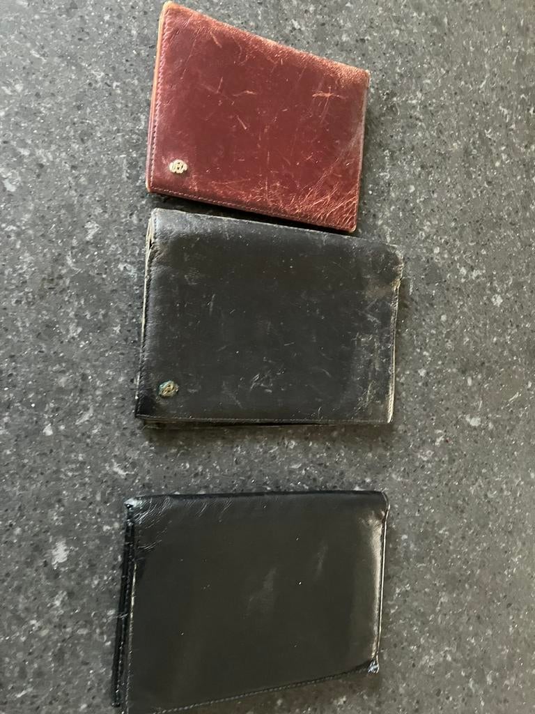 3 gebruikte portefeuilles oa Castelijns beerens, Ophalen of Verzenden, Gebruikt