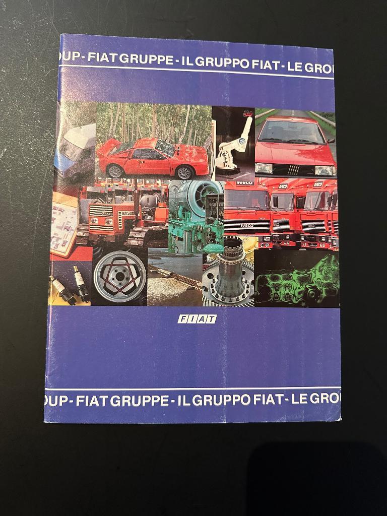 Fiat Groep Brochure Fiat Ferrari Iveco tram  zeldzaam italië, Boeken, Ophalen of Verzenden, Zo goed als nieuw, Ferrari