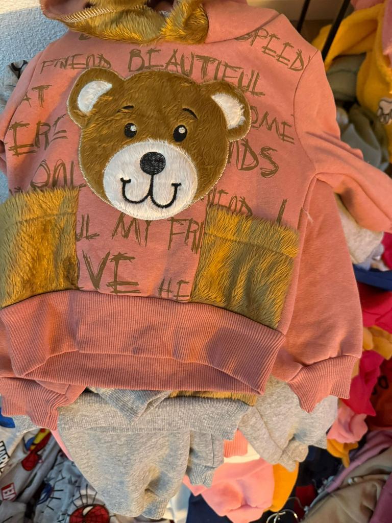 UNIEKE KANS: Grote partij baby en kinderkleding, Ophalen, Jongetje of Meisje, Wit, Dekbedovertrek