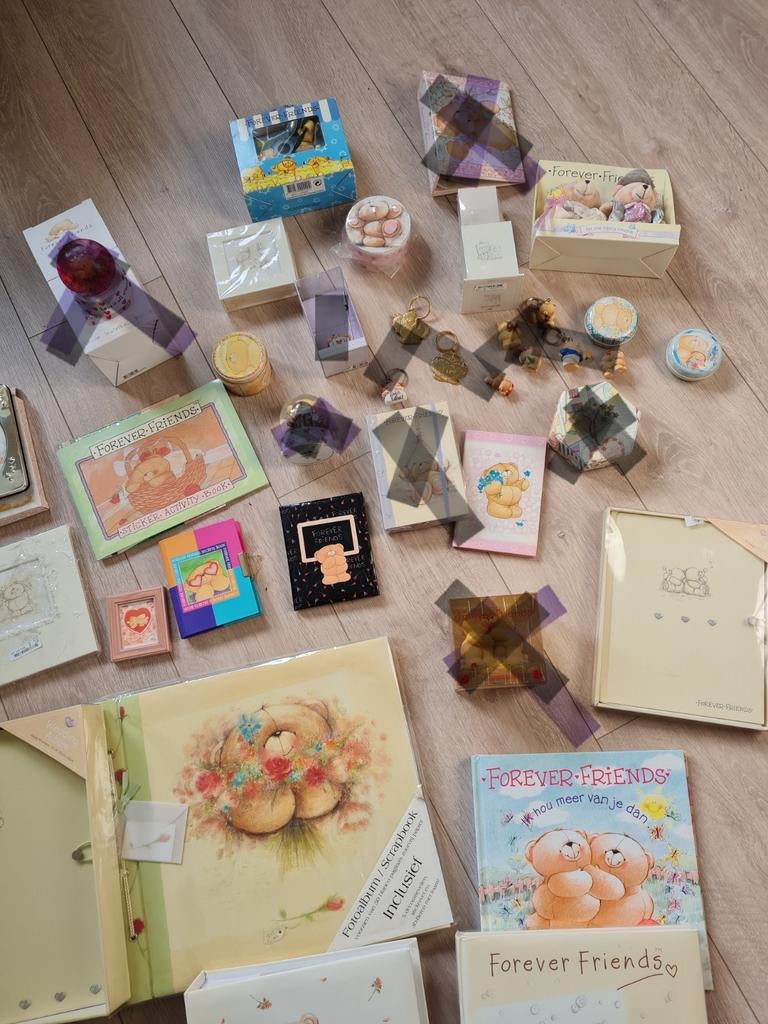 Heel veel Forever Friends, Verzamelen, Beren en Cherished Teddies, Zo goed als nieuw, Beeldje, Cherished Teddies, Ophalen of Verzenden