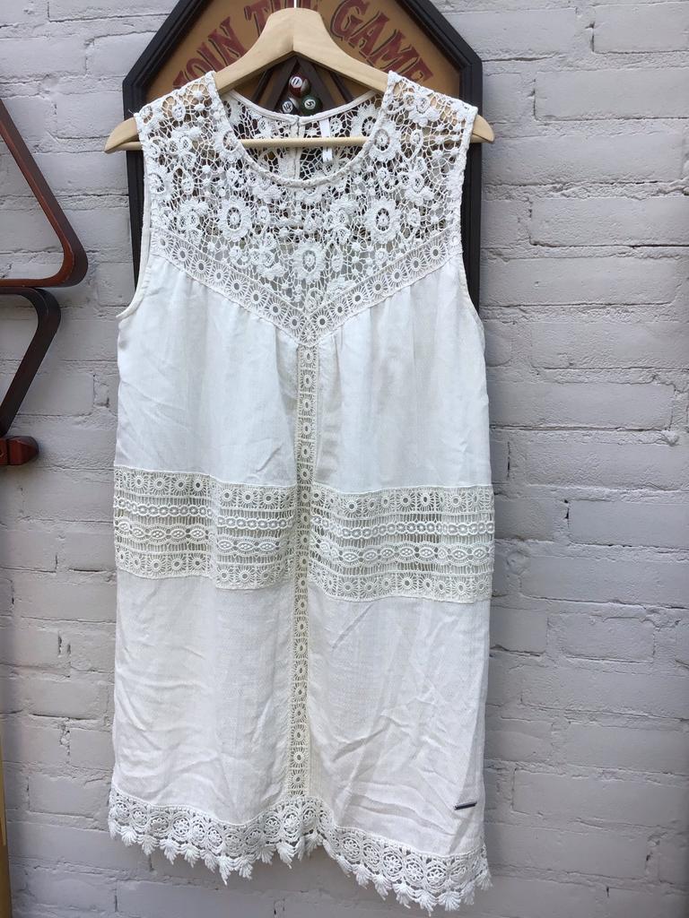 Jurk l gebroken wit met borduursel pepe jeans,, Ophalen of Verzenden, Zo goed als nieuw