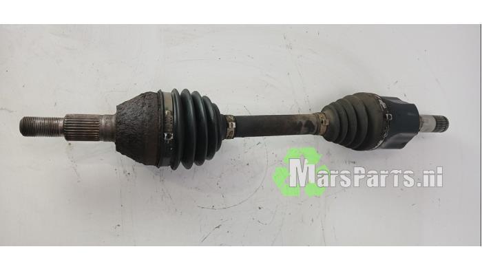 Aandrijfas links-voor van een Opel Antara, Gebruikt, -, -, Opel
