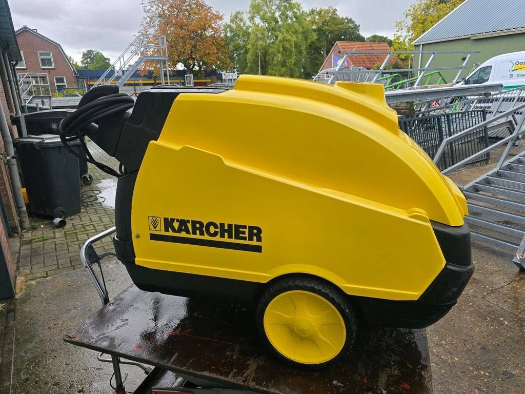 Karcher HDS895 M eco 2x, Doe-het-zelf en Verbouw, Reinigingsmachines, Ophalen of Verzenden, Zo goed als nieuw