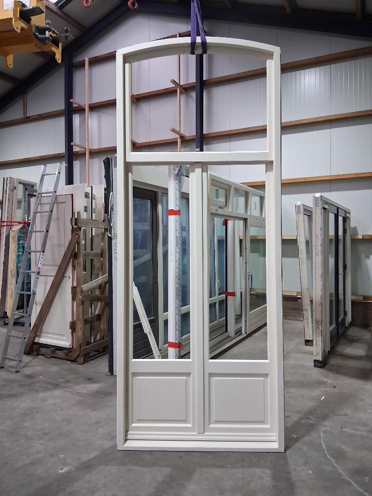 Nieuw Balkondeurkozijn factuur bezorgen mogelijk, 75 tot 150 cm, Deurkozijn, Ophalen of Verzenden, Zo goed als nieuw