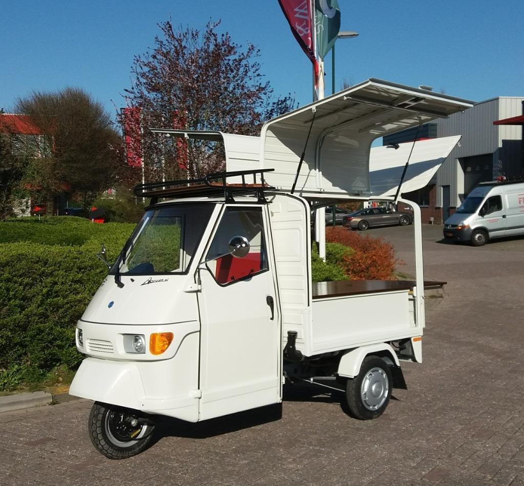 De Laatste nieuwe Piaggio Ape Ape50 Vespa Vespacar Foodtruck, Ophalen