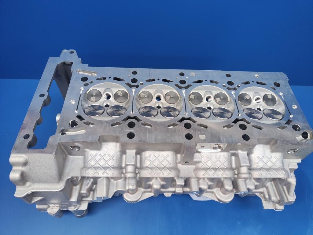 Nieuwe Cilinderkop Mercedes AMG M260.920 A35 W177, Ophalen of Verzenden, Nieuw, Mercedes-Benz