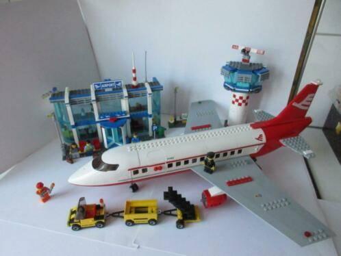 3182 Lego City vliegveld, airport, Ophalen of Verzenden, Zo goed als nieuw, Complete set, Lego