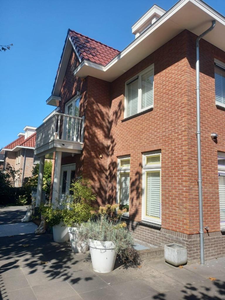 Foto 2 van Professionele schilders - Hoogste kwaliteit !