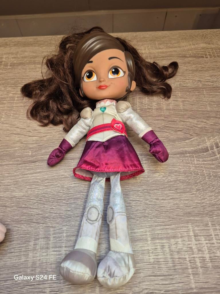 Nella de riddel princess met geluid, Ophalen of Verzenden, Zo goed als nieuw, Pop
