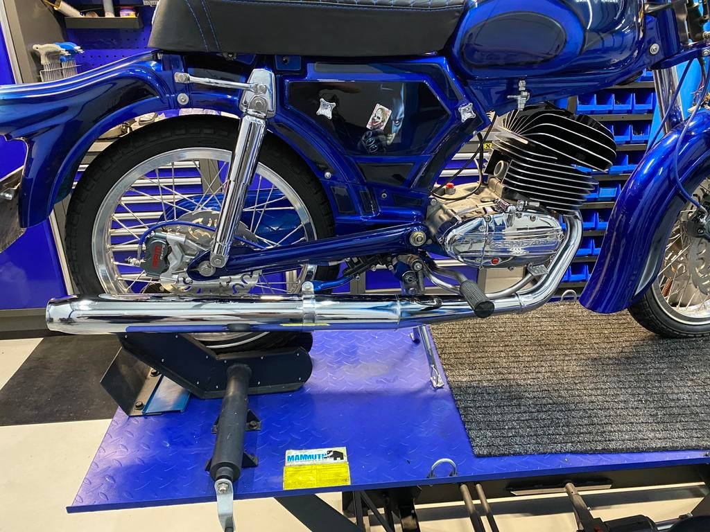 Zundapp ks 125 uitlaat, Fietsen en Brommers, Brommeronderdelen | Zundapp, Zo goed als nieuw, Uitlaat, Ophalen of Verzenden