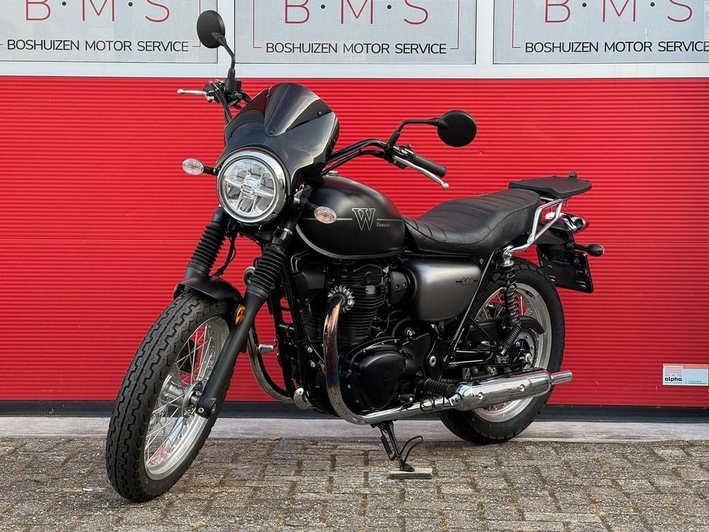 KAWASAKI W800 (bj 2021), Motoren, Motoren | Kawasaki, 2 cilinders, Bedrijf, Onbekend, KAWASAKI