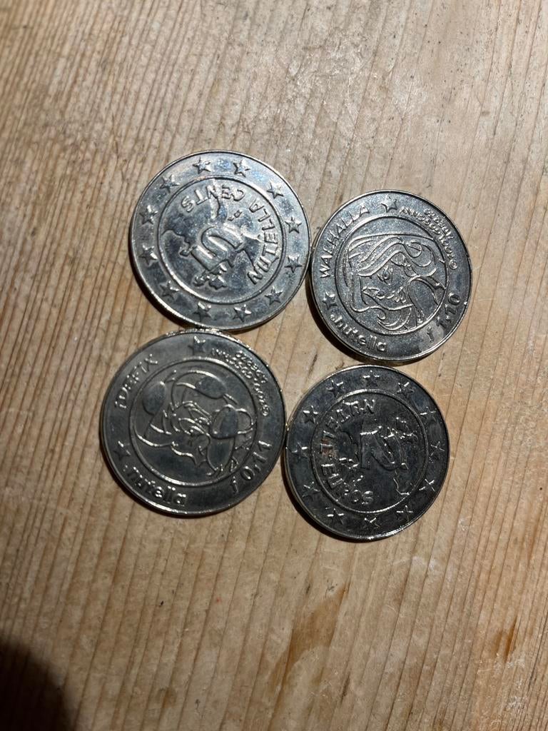 4 div munten van asterix en idefix ,walhalla van nutella, Ophalen of Verzenden, Setje