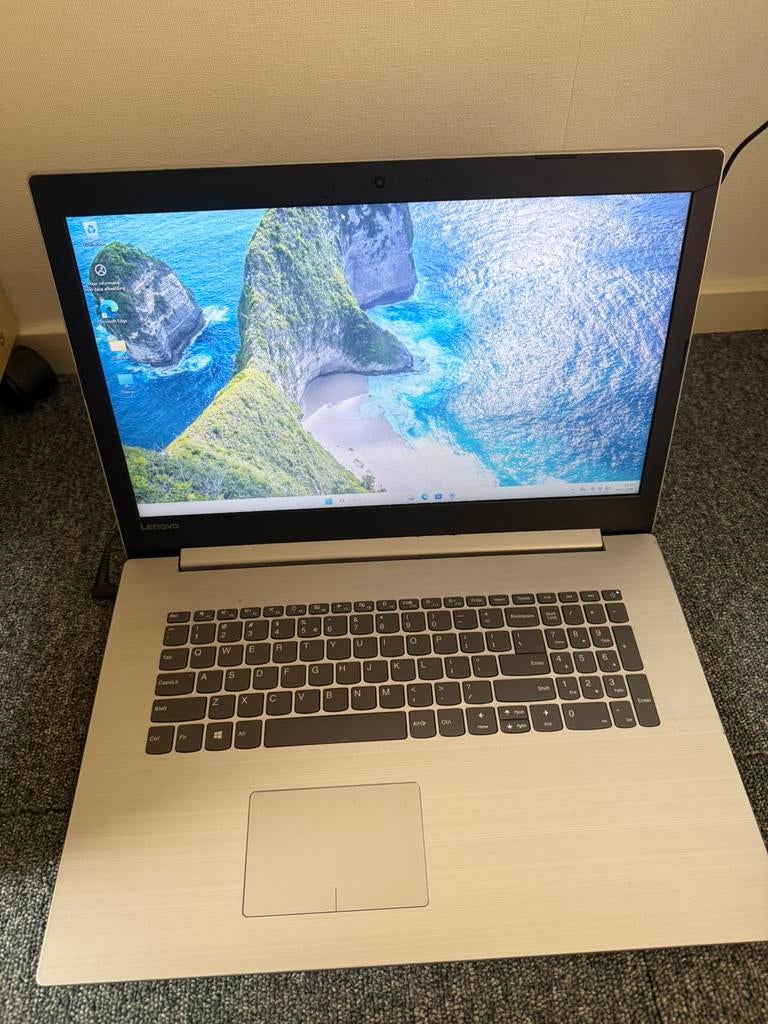Lenovo ideapad 320-17ikb i3 Windows 11, Computers en Software, 2 tot 3 Ghz, 15 inch, Ophalen of Verzenden, Zo goed als nieuw