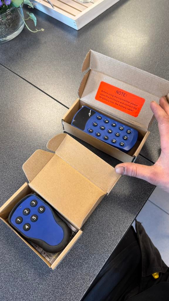 9 roldeur afstandsbedieningen nieuw in doos, Ophalen of Verzenden, Nieuw