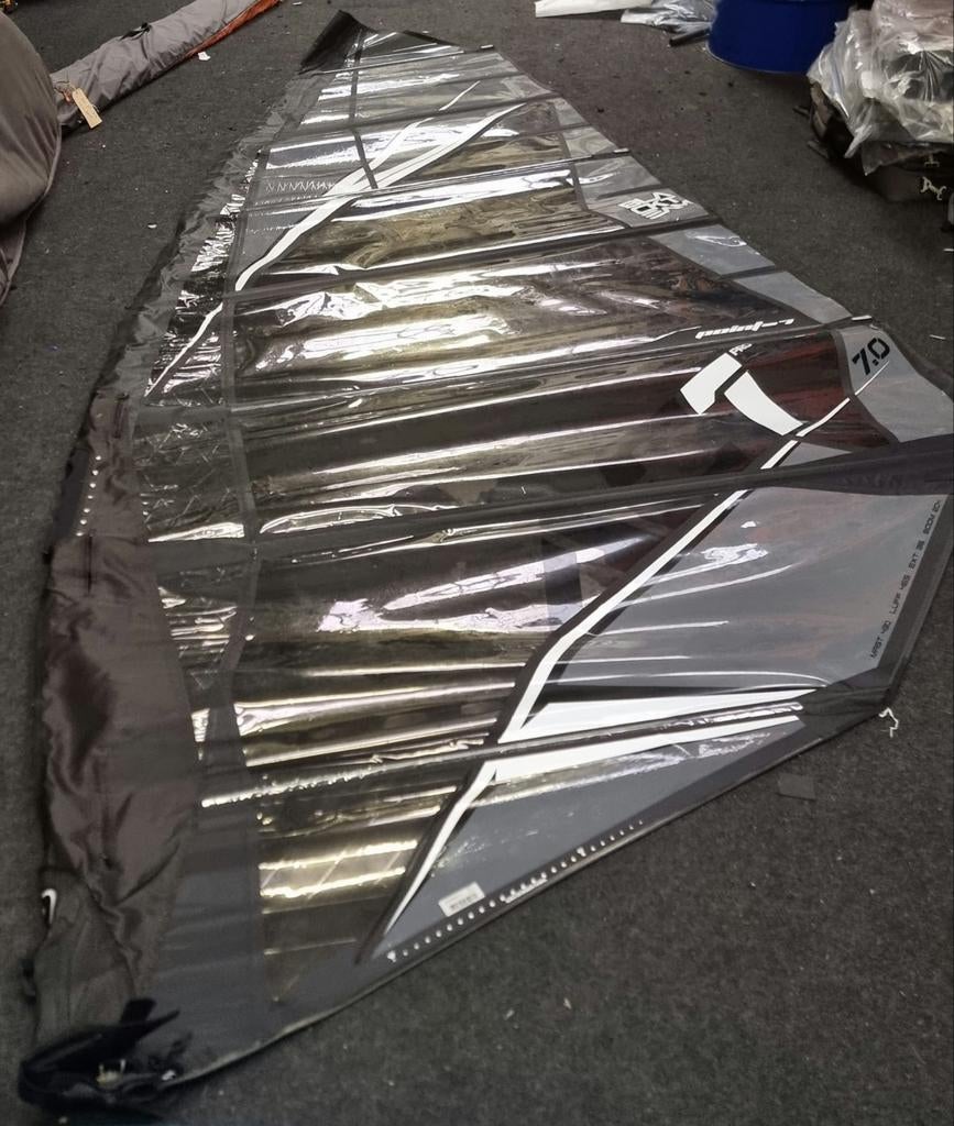 Point-7 AC1-Pro 7.0 Zeil 2024 inruil & verzend mog, Watersport en Boten, Windsurfen, -, Ophalen of Verzenden, Zeil, -