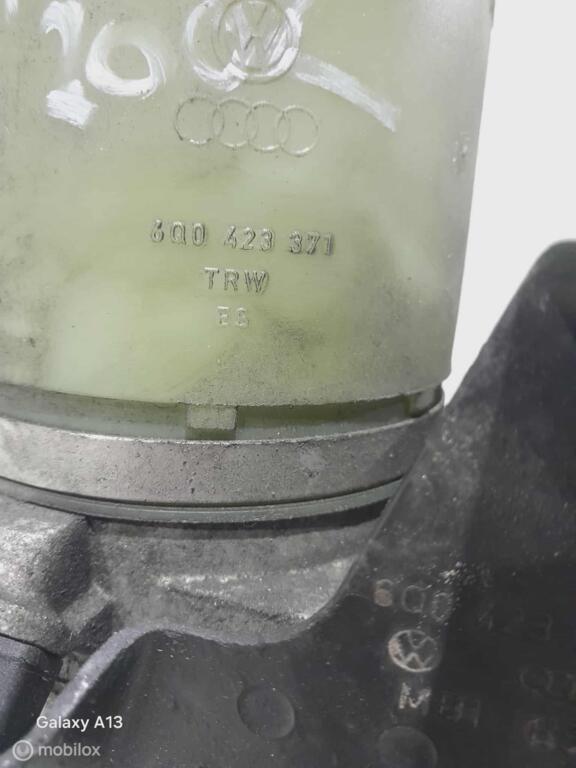 Stuurpomp Volkswagen Polo 6Q0423371, Auto-onderdelen, Gebruikt, Ophalen of Verzenden