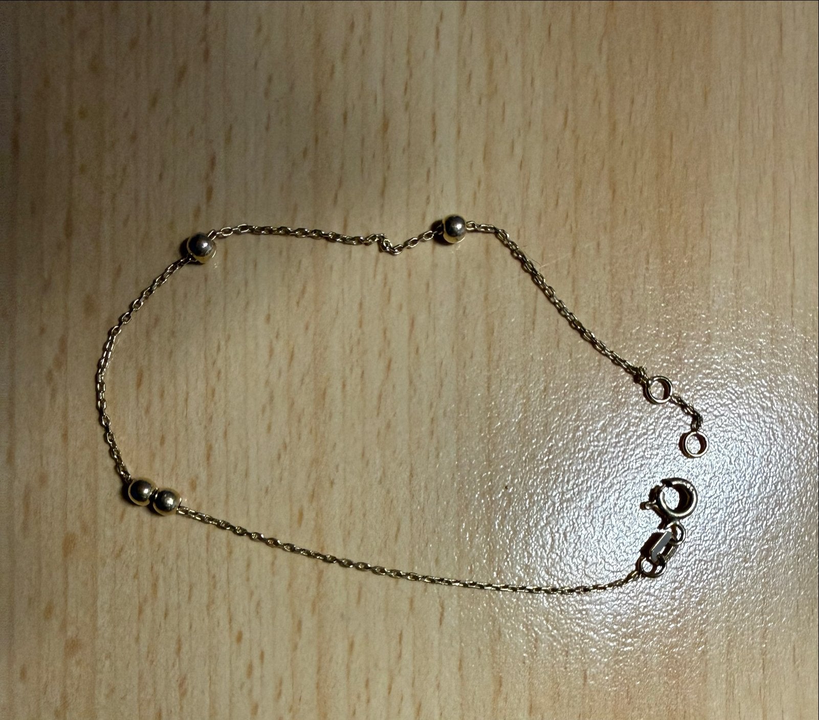 14k Gouden Armbandje met Bolletjes, Ophalen of Verzenden, Gebruikt, Goud, Met bedels of kralen